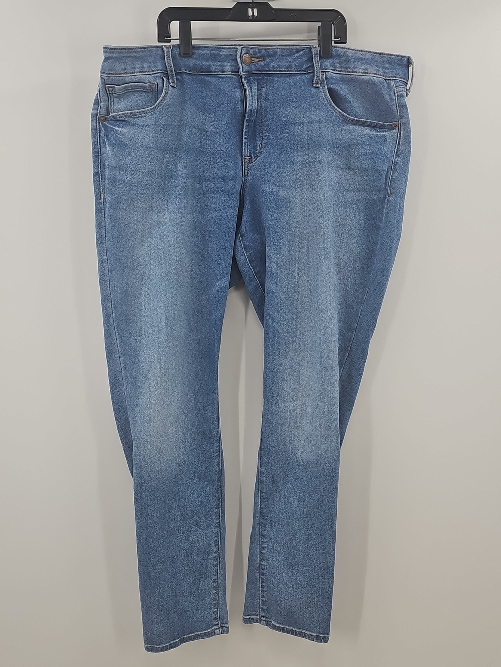 Old Navy Mid-Rise Power Slim Straight Classic Light Blue Leg Jeans Size 18 Long